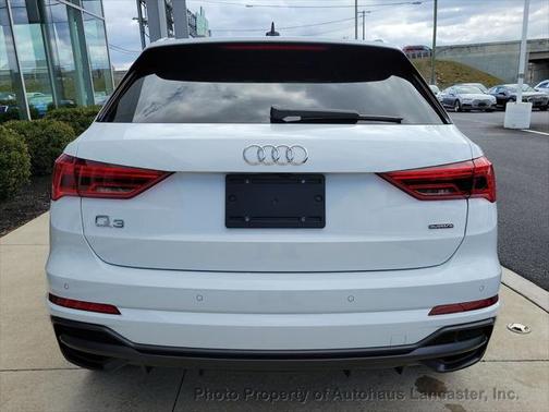 2022 Audi Q3 45 S line Premium Plus