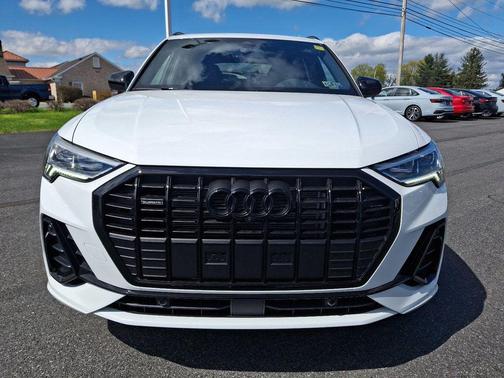 2025 Audi Q3 45 S line Premium Plus