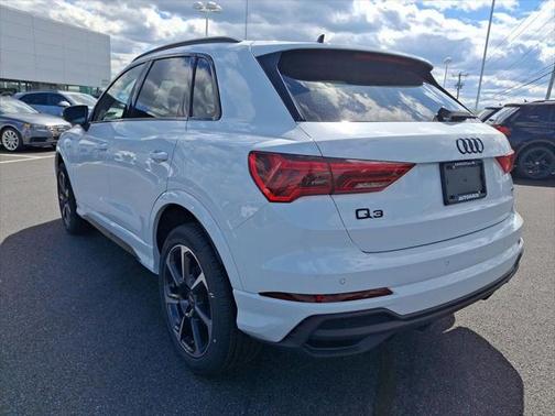 2025 Audi Q3 45 S line Premium Plus
