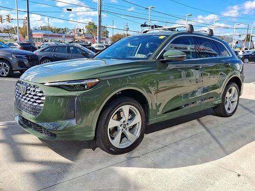 2025 Audi Q5 Premium Plus