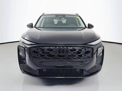 2026 Audi Q3 S line