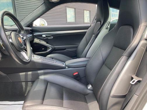2019 Porsche 911 Turbo