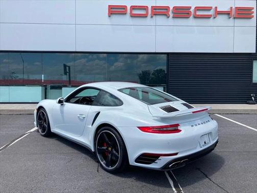 2019 Porsche 911 Turbo