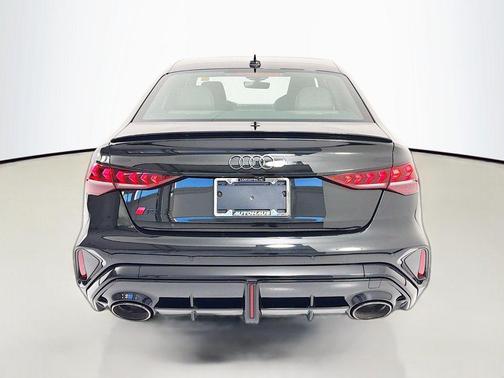 2025 Audi RS 3 TFSI quattro S tronic