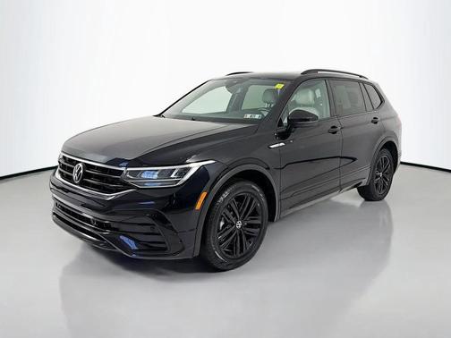 2022 Volkswagen Tiguan 2.0T SE R-Line Black 4MOTION