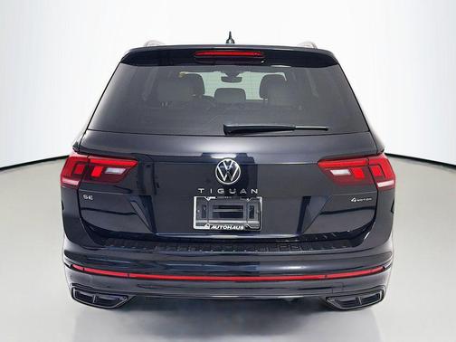 2022 Volkswagen Tiguan 2.0T SE R-Line Black 4MOTION