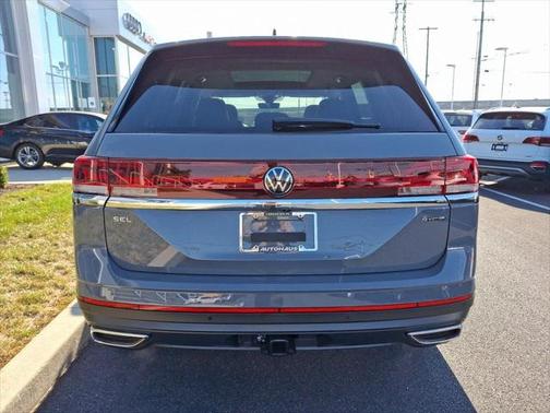 2025 Volkswagen Atlas 2.0T SEL