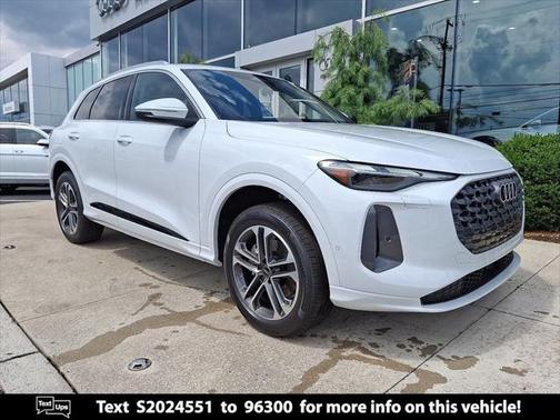 2025 Audi Q5 Premium