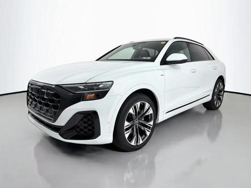 Glacier White Metallic 2026 Audi Q8 55 Premium Plus