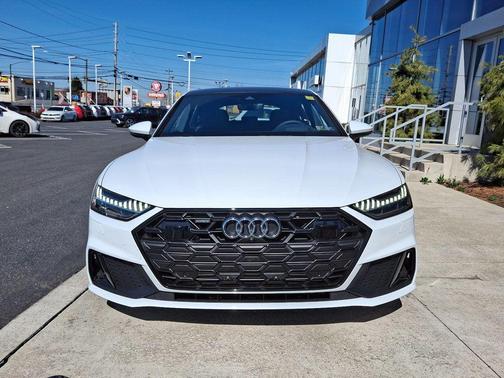 2025 Audi A7 Prestige 55 TFSI quattro S tronic