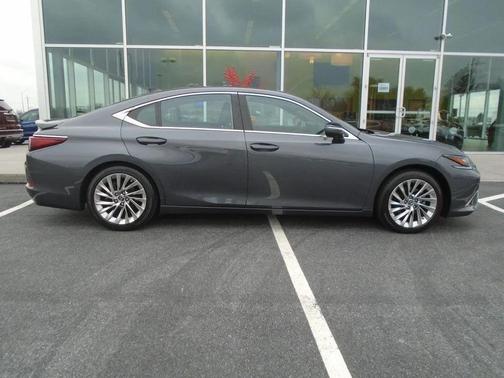 2023 Lexus ES 350 Ultra Luxury