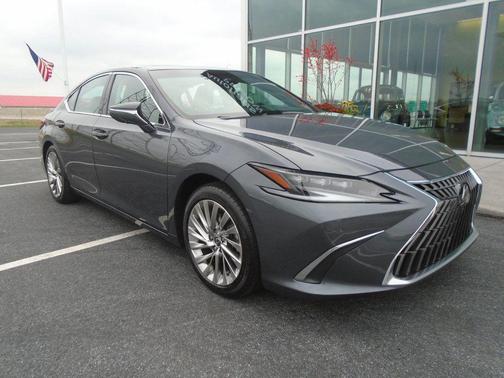 2023 Lexus ES 350 Ultra Luxury