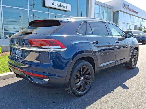 2022 Volkswagen Atlas Cross Sport 3.6L V6 SE w/Technology