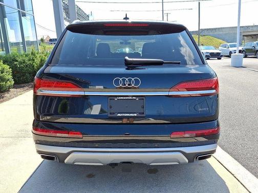 2025 Audi Q7 55 Premium Plus