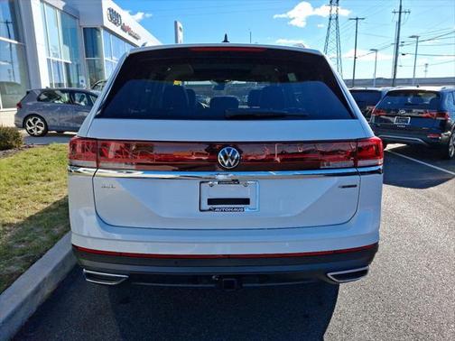 2025 Volkswagen Atlas 2.0T SEL