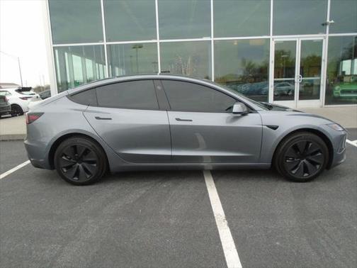 2024 Tesla Model 3 Long Range