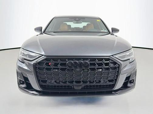 Daytona Gray Pearl Effect 2026 Audi S8 4.0T