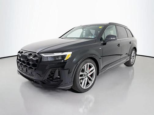 Mythos Black Metallic 2026 Audi Q7 55 Prestige