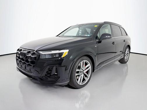 Mythos Black Metallic 2026 Audi Q7 55 Prestige