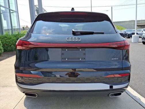 2025 Audi Q5 Premium