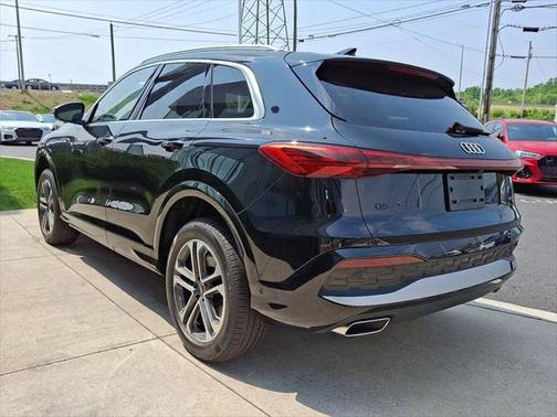 2025 Audi Q5 Premium