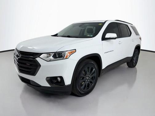 Summit White 2021 Chevrolet Traverse RS