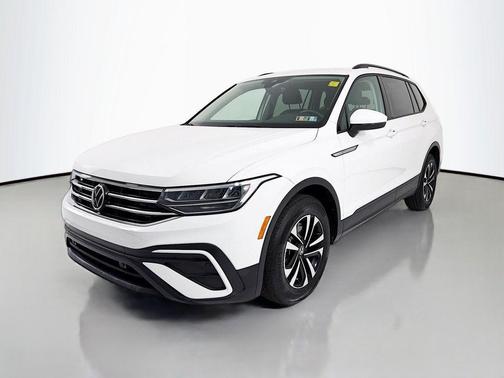Pure White 2023 Volkswagen Tiguan 2.0T S