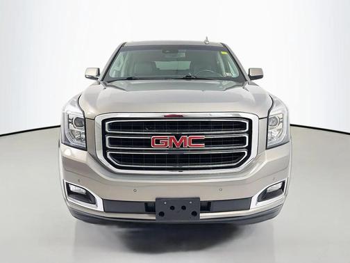Pepperdust Metallic 2019 GMC Yukon SLT Standard Edition