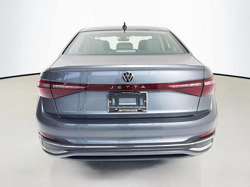 2025 Volkswagen Jetta 1.5T SEL