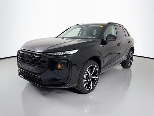 Mythos Black Metallic 2026 Audi Q3 S line