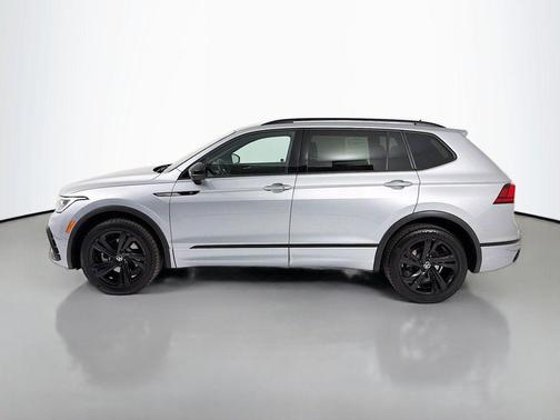 2023 Volkswagen Tiguan 2.0T SE R-Line Black 4MOTION