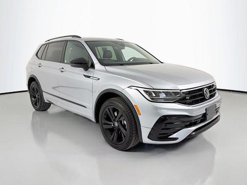 2023 Volkswagen Tiguan 2.0T SE R-Line Black 4MOTION