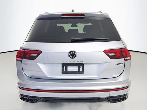 2023 Volkswagen Tiguan 2.0T SE R-Line Black 4MOTION