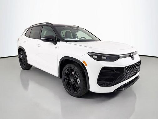 2026 Volkswagen Tiguan 2.0T SE R-Line Black 4MOTION