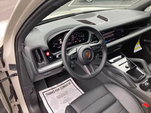 2024 Porsche Cayenne