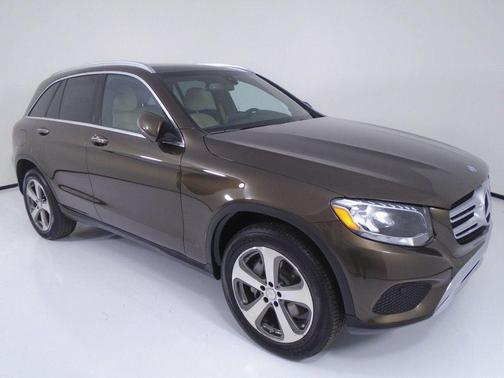 2017 Mercedes-Benz GLC 300 4MATIC