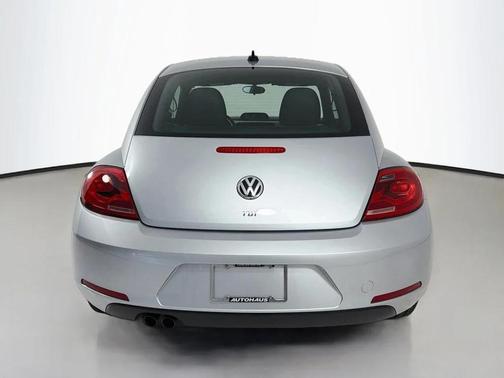 Platinum Gray Metallic 2014 Volkswagen Beetle DSG 2.0L TDI