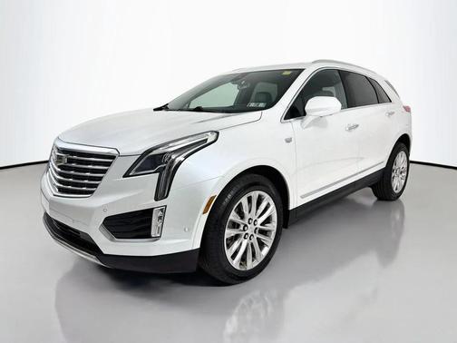 Crystal White Tricoat 2018 Cadillac XT5 Platinum