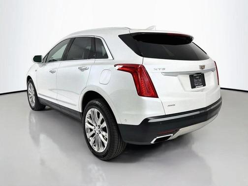 Crystal White Tricoat 2018 Cadillac XT5 Platinum