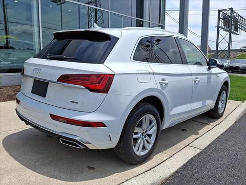 2022 Audi Q5 45 S line Premium