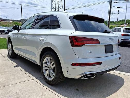 2022 Audi Q5 45 S line Premium