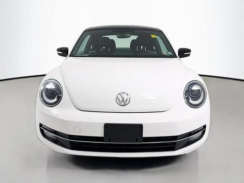 Candy White 2012 Volkswagen Beetle Base