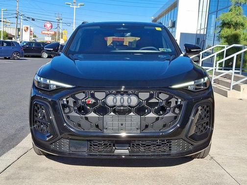 2025 Audi SQ5 3.0T Premium Plus