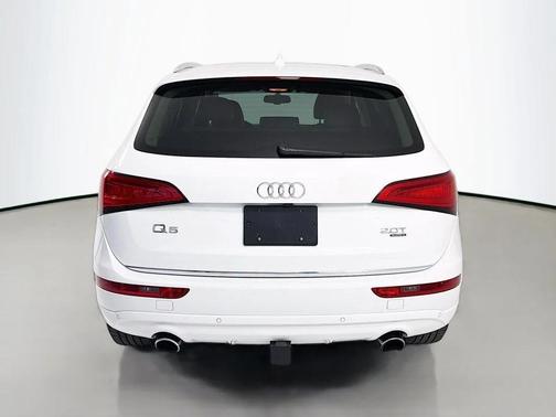 2015 Audi Q5 2.0T Premium Plus
