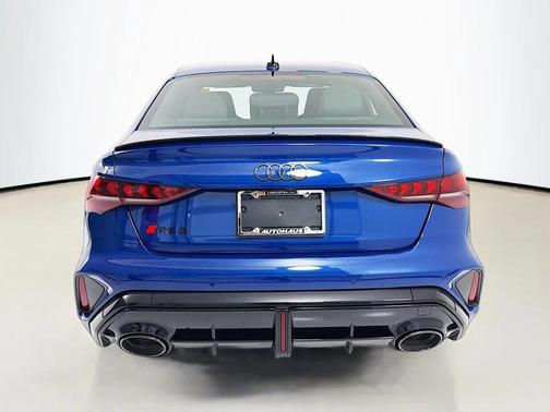 ascari blue metallic 2026 Audi RS 3 TFSI quattro S tronic