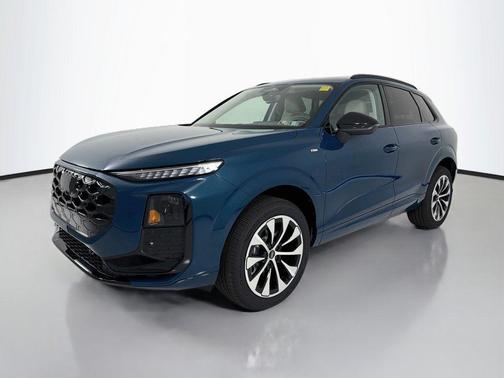 Malpelo Blue Metallic 2026 Audi Q3 TFSI quattro S tronic