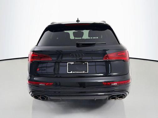 Mythos Black Metallic 2023 Audi SQ5 3.0T Premium Plus