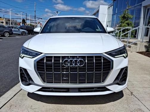 2024 Audi Q3 45 S line Premium Plus