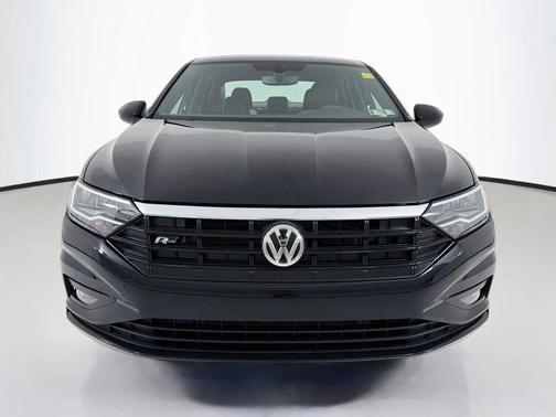 Black Uni 2021 Volkswagen Jetta 1.4T R-Line