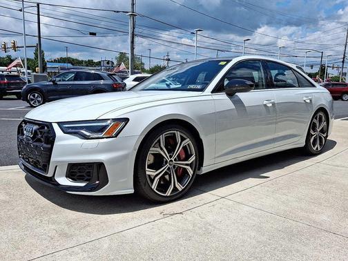 2025 Audi S6 Premium Plus TFSI quattro Tiptronic